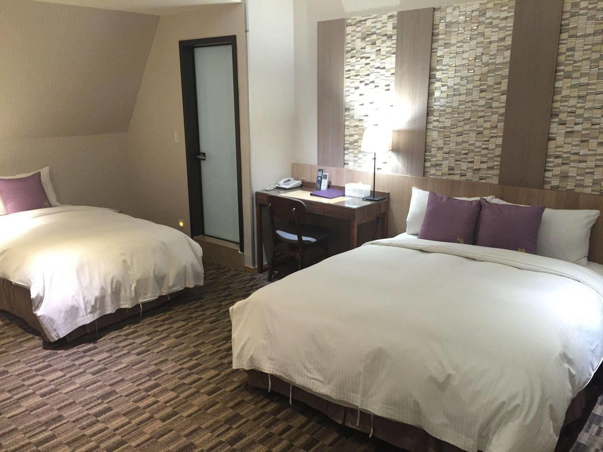 Muzik Hotel - Ximending Xining Branch Taipei Extérieur photo